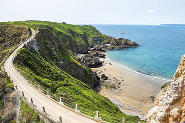 La Coupée, the narrow isthmus which links Greater and Little Sark, Sark island, Channel Islands, Bailiwick of Guernsey, United Kingdom