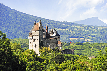 Chateau of Menthon-Saint-Bernard dominating the Lake Annecy,Haute-Savoie department, Rhone-Alpes region, France, Europe