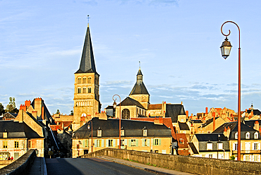 La Charite-sur-Loire, Nievre department, Burgundy region, France, Europe