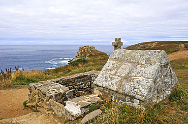 Saint-They fountain,Pointe du Van,Cap Sizun,Finistere department,Brittany region,west of France,western Europe