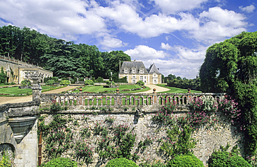 Terraced garden of Valmer Castle, Chancay, Brenne valley, Indre-et-Loire department, Centre region, France, Europe