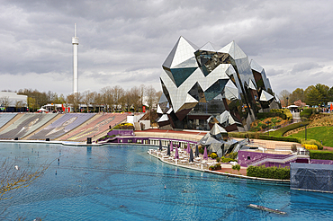 Parc du Futuroscope,environs de Poitiers,Departement de la Vienne,Region Poitou-Charentes,France,Europe//Futuroscope theme park, around Poitiers, Vienne department, Poitou-Charentes region, France,Europe