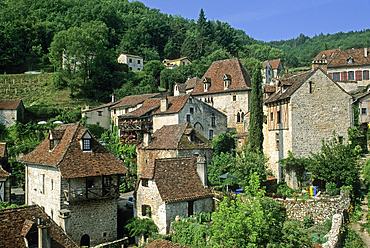 Saint-Cirq-Lapopie,Lot department,Midi-Pyrenees region, Occitanie, France, Europe