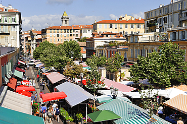 Market on the Cours Saleya,Nice,Alpes-Maritimes department,Provence-Alpes-Cote d'Azur region,southeast of France,Europe.