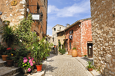Bystreet in the perched village Tourrettes-sur-Loup.Alpes-Maritimes department,Provence-Alpes-Cote d'Azur region,southeast of France,Europe.