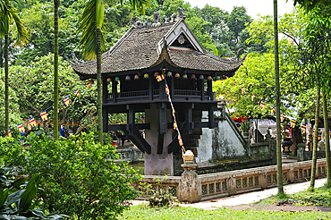 One Pilar Pagoda, Hanoi, Northern Vietnam, Southeast Asia