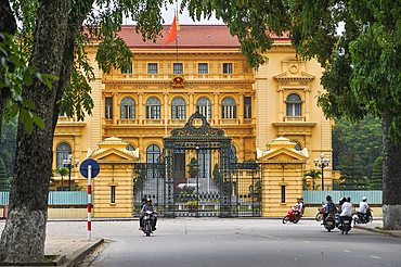 Presidential Palace, formerly Residence for the Governor General of Indochina, Hanoi, Northern Vietnam, Southeast Asia