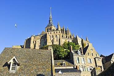 View of the abbey from the ramparts of Mont-Saint-Michel, UNESCO World Heritage Site, Manche department, Normandy region, France, Europe