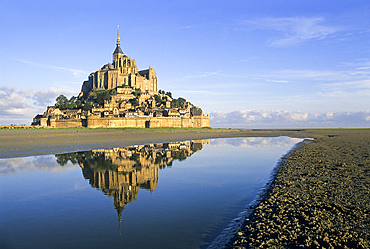 Mont-Saint-Michel bay and Abbey, UNESCO World Heritage Site, Manche department, Normandy region, France, Europe