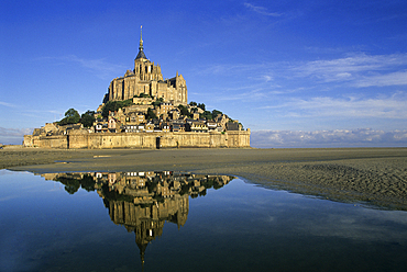 Mont-Saint-Michel bay and Abbey, UNESCO World Heritage Site, Manche department, Normandy region, France, Europe