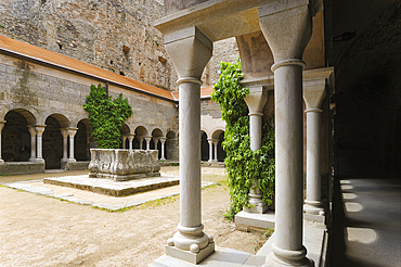 Cloister of Monastery of Sant Pere de Rodes, Costa Brava, Catalonia, Spain, Europe