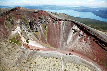 November 2007 - Aerial view of 1886 basaltic plinian eruption fissure in rhyolite dome complex, Mount Tarawera volcano, New Zealand.