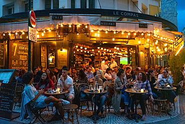 Le Compas, Rue Montorgueil, Paris, France