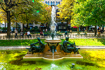 Fountain, Square Emile Chautemps, Paris, France