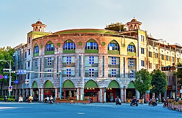 An Islamic style building in Quanzhou: Emporium of the World (UNESCO World Heritage), Fujian, China. Quanzhou was the crossroad for international trade between the 6th and 12th century and was a melting pot for world cultures.