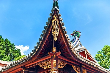 Dingguang Temple, aka White Pagoda Temple, Fuzhou, Fujian Province, China. First established 905 AD (rebuilt between 1821-1850).