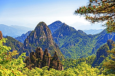 Huangshan (Mt Huang), UNESCO World Heritage and UNESCO Global Geopark, Anhui Province, China.