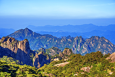Huangshan (Mt Huang), UNESCO World Heritage and UNESCO Global Geopark, Anhui Province, China.