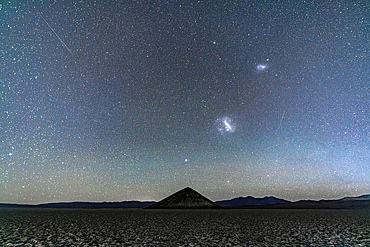 Cono de Arita beneath the Magellanic Clouds, Salar de Arizaro, Puna, Salta, Argentina