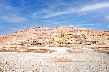 Ancient village of La Gurna, Luxor, West Bank, Egypt