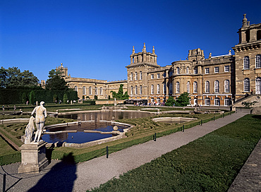 The water terrace garden, Blenheim Palace, UNESCO World Heritage Site, Oxfordshire, England, United Kingdom, Europe