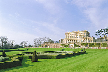 Formal gardens and Cliveden House, Buckinghamshire, England, UK