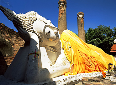 Reclining Buddha, Wat Yai Chai Monghon, Ayutthaya, Thailand, Southeast Asia, Asia