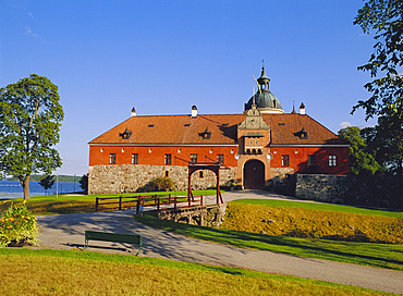 Gripsholm Castle, near Mariefred, Lake Malaren, Sweden, Scandinavia, Europe