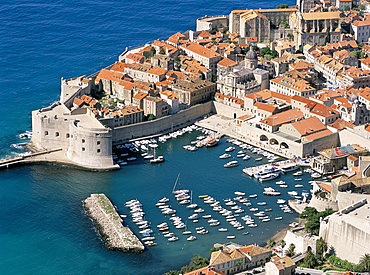 Aerial view Old Town, Dubrovnik, UNESCO World Heritage Site, Dalmatian coast, Croatia, Europe