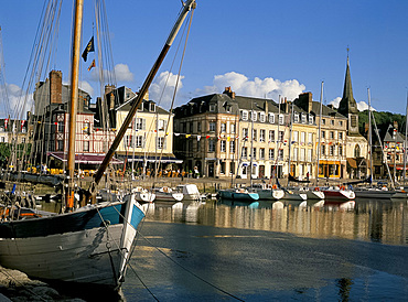 The harbour, Honfleur, Normandy, France, Europe