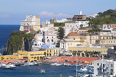 View the harbour on the island of Ponza, off the southwest coast of Italy, Italy, Mediterranean, Europe