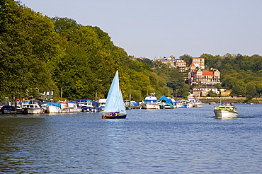 Boats on the River Thames near Richmond-upon-Thames, Surrey, England, United Kingdom, Europe