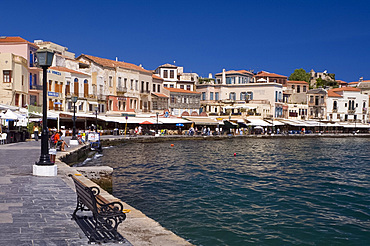 Tavernas and restaurants surrounding the harbour in the old town section of Hania (Chania) (Xania), Crete, Greece, Europe