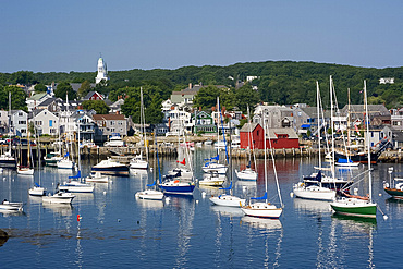 A view of Rockport Harbour and the red building know as Motif Number One, Rockport, Massachussetts, New England, United States of America, North America