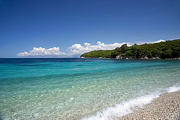 Avlaki Beach on the northeast coast of the island of Corfu near the town of Cassiopi, Corfu, Ionian Islands, Greek Islands, Greece, Europe