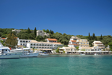 The harbour in Kassiopi on the northeast coast of Corfu, The Ionian Islands, Greek Islands, Greece, Europe