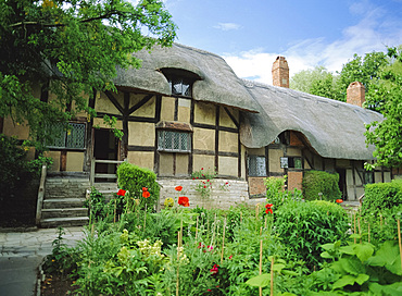 Anne Hathaway's cottage, Stratford-upon-Avon, Warwickshire, England, UK, Europe