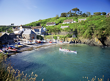 Cadgwith Harbour, Lizard Peninsula, Cornwall, England, United Kingdom, Europe