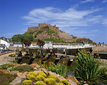 Mount Orgueil Castle above Gorey, Jersey, Channel Islands, United Kingdom, Europe