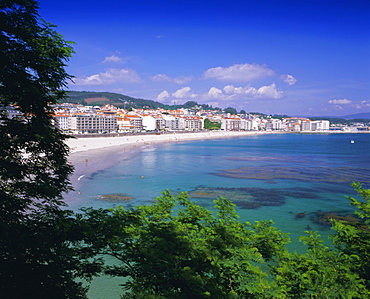 Beach and town, Sanxenxo, Galicia, Spain, Europe