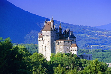 Chateau de Menton, Lac d'Annecy, Annecy, Haute Savoie, Rhone Alpes, France, Europe