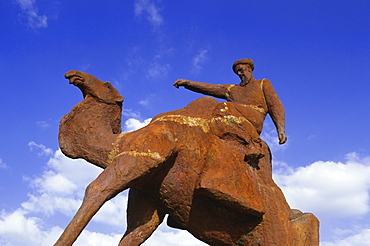 Detail of monument to Silk Route Travellers, Uzbekistan, CIS, Central Asia, Asia