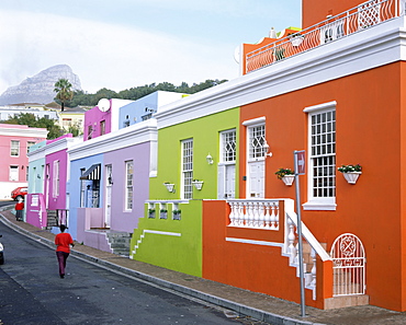 Colourful houses on Chiappini Street, Bo Kaap, Muslim-Cape Malay area, Cape Town, South Africa, Africa