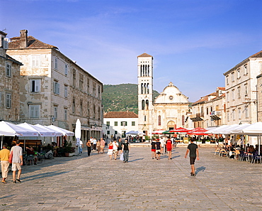 Town Square and the cathedral of St. Stjepan, Hvar Town, Hvar Island, Dalmatia, Croatia, Europe