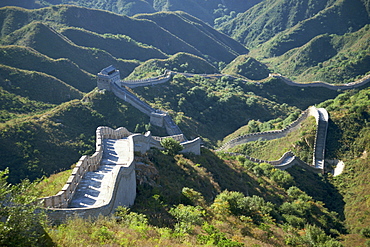 The Great Wall of China snaking through the hills, UNESCO World Heritage Site, China, Asia