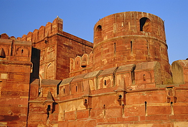 The Red Fort, built by the Moghul emperor Akbar, Agra, Uttar Pradesh, India