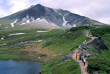 Mount Asahidake, 2290m, Daisetsuzan National Park, island of Hokkaido, Japan, Asia