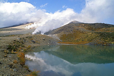 Sulphur vents, Mount Asahidake, island of Hokkaido, Japan, Asia