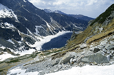 Lake Czarny Staw (1620m), near Zakopane, Tatra National Park, Poland, Europe