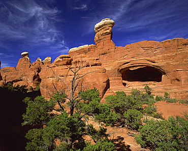 Tower Arch, Klondike Bluffs, Arches National Park, Utah, United States of America, North America